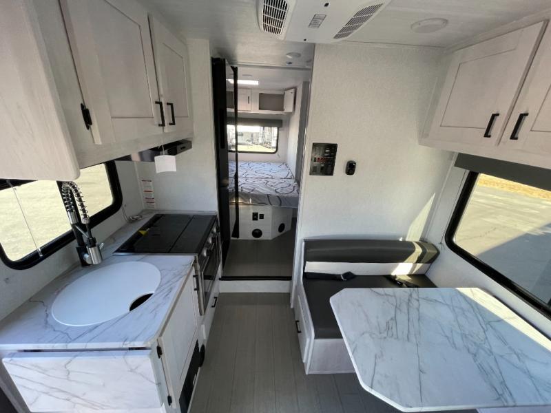 New 2025 EAST TO WEST Entrada 210NS Motor Home Class C at Blue Compass