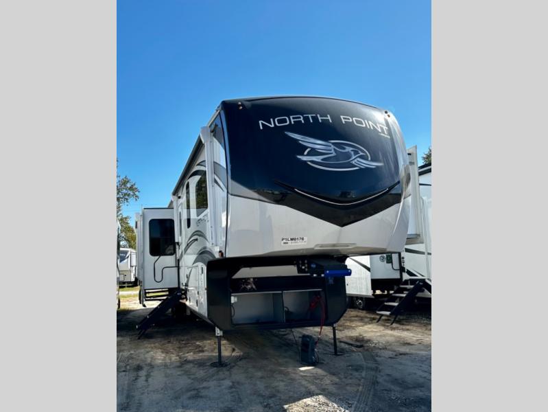 New 2023 Jayco North Point 390CKDS image