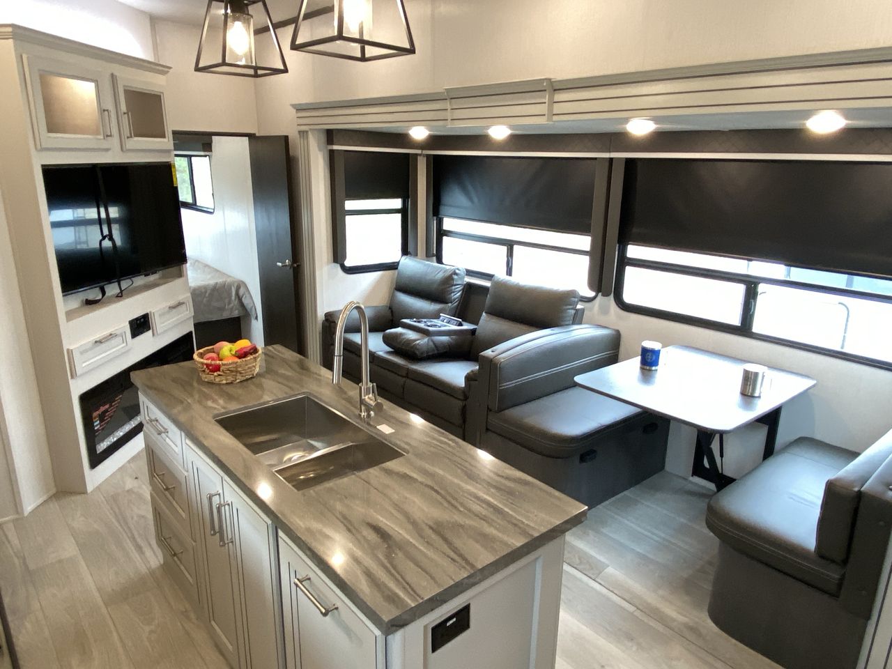 New 2024 Keystone RV Cougar 364BHL Fifth Wheel at Blue Compass RV ...